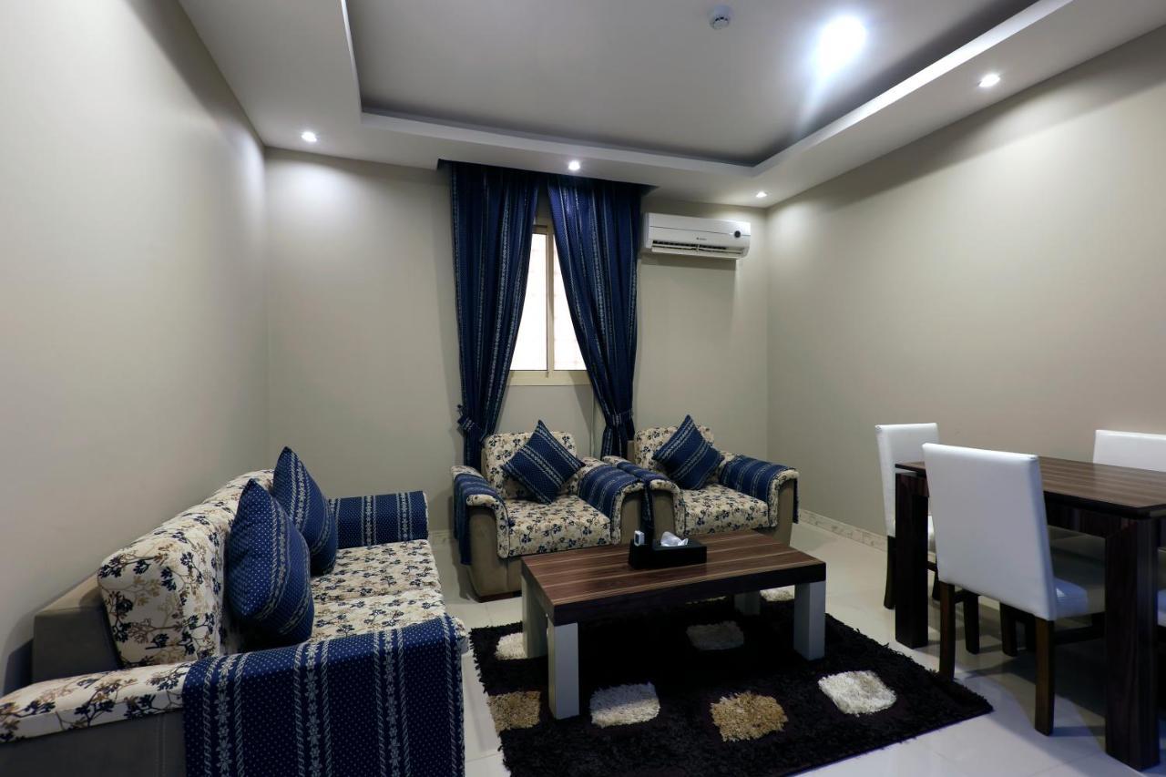 El Tawfiq Furnished Suites Malaz Riyadh Exterior photo
